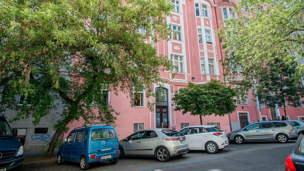 Tower Apartment Prag Exterior foto