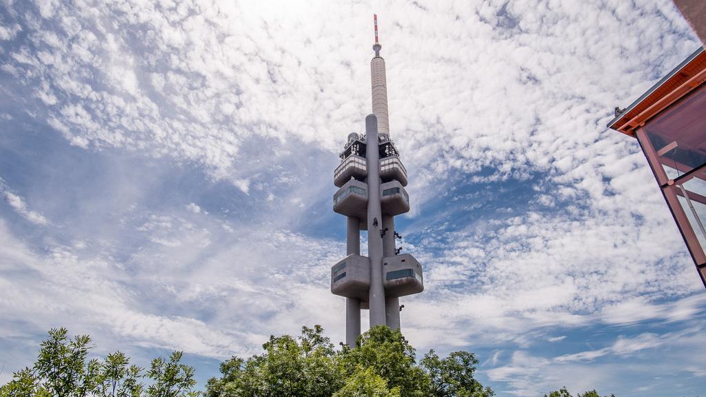 Tower Apartment Prag Exterior foto